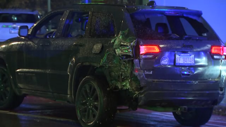 Burglars crash into Logan Square restaurant, target nearby bar, Chicago ...