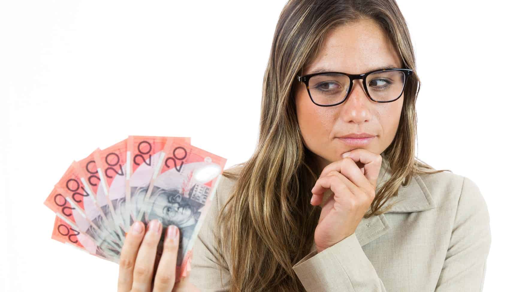 How Much Passive Income from $10k in NAB Shares in 2027?