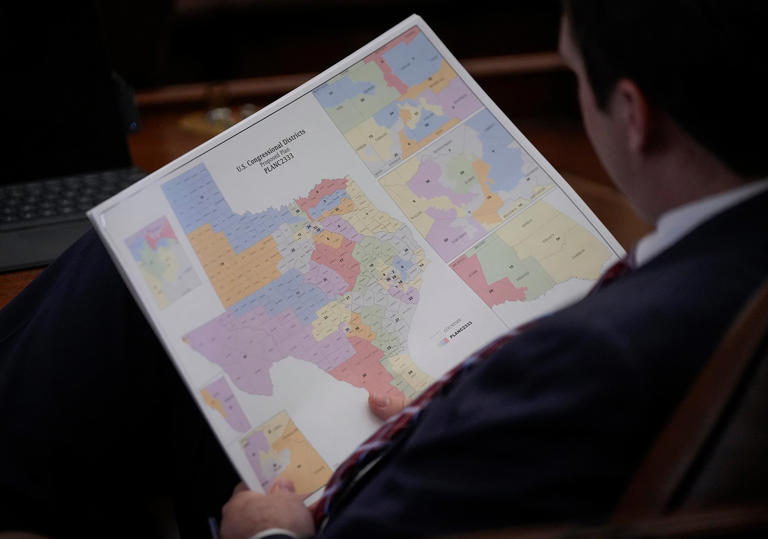 Federal court blocks Texas from using new congressional gerrymander in ...