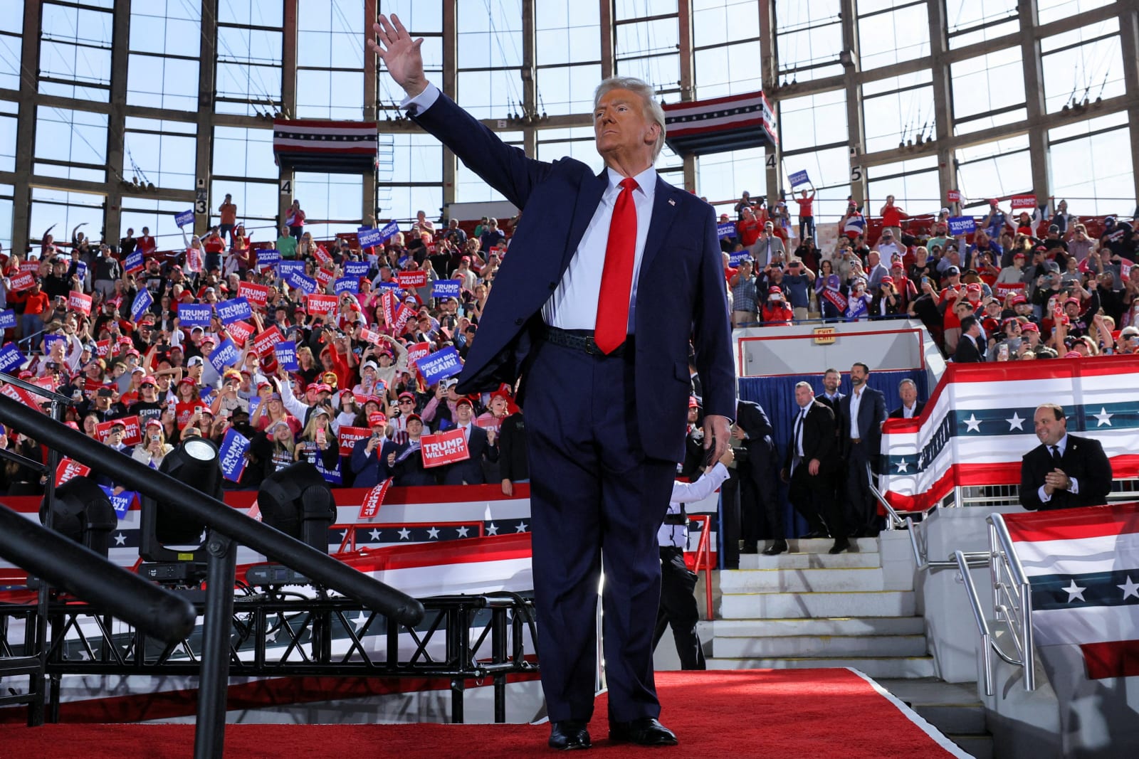 GOP 'starting to recognize that Trump is a lame duck': analysis