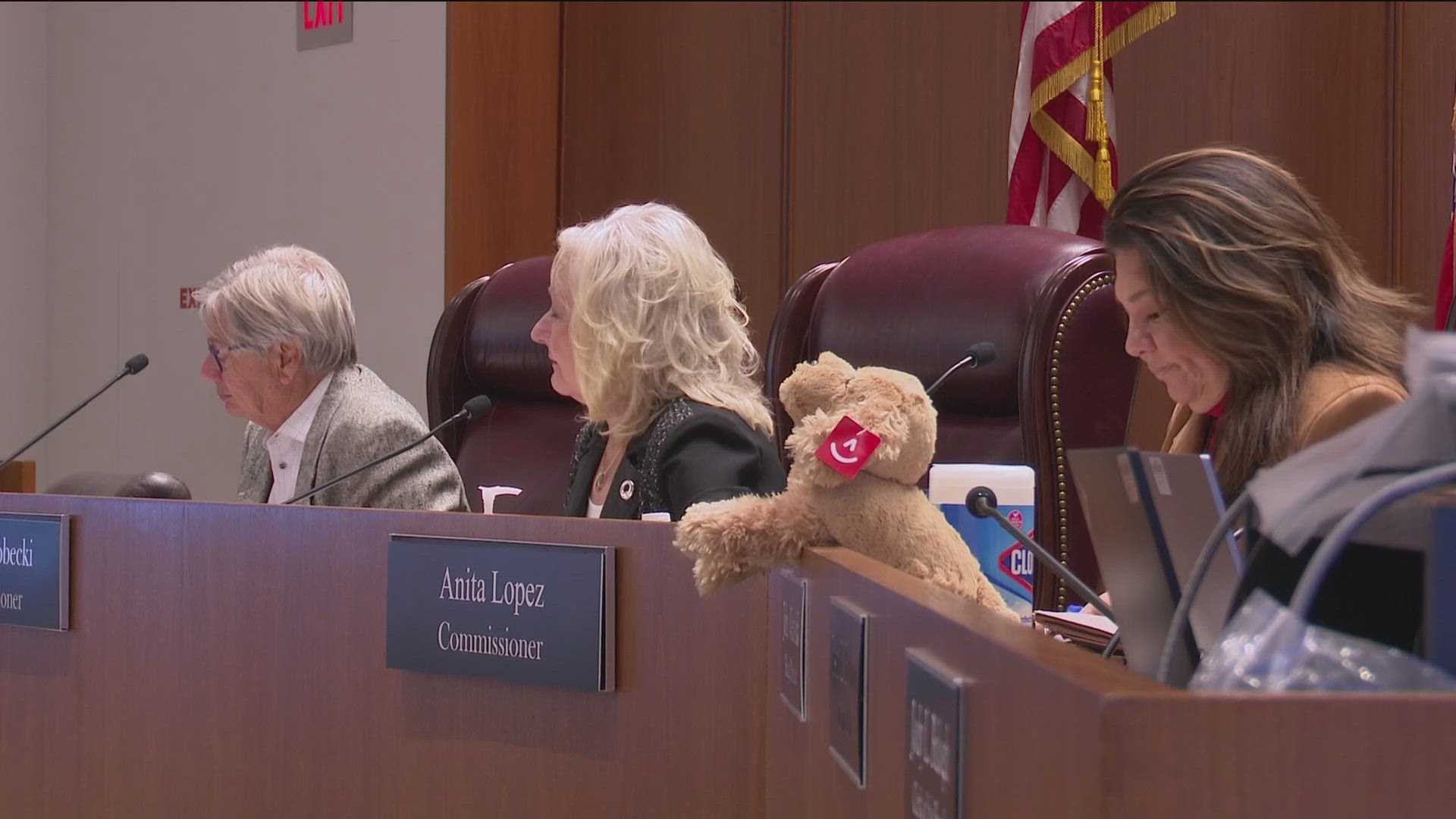 Commissioners accept $5,000 donation from Toledo resident to Lucas ...