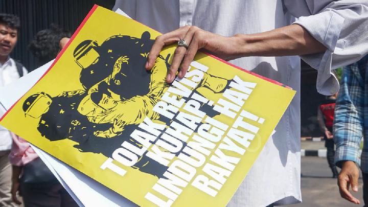 Undang-Undang Baru Berlaku, Aturan Pelaksana Belum Disahkan