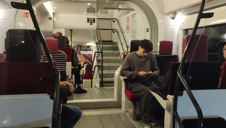 Train bloqué plusieurs heures dans le Beaujolais : au cœur de l ...