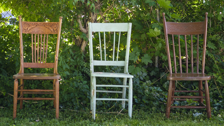 The Clever Upcycle That Turns Old Chairs And Scrap Wood Into A Charming ...