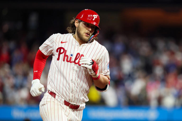 PHILADELPHIA, PENNSYLVANIA – SEPTEMBER 24: Alec Bohm #28 of the Philadelphia Phillies runs the bases after hitting a home run against the Miami Marlins at Citizens Bank Park on September 24, 2025 in Philadelphia, Pennsylvania. (Photo by Isaiah Vazquez/Getty Images)