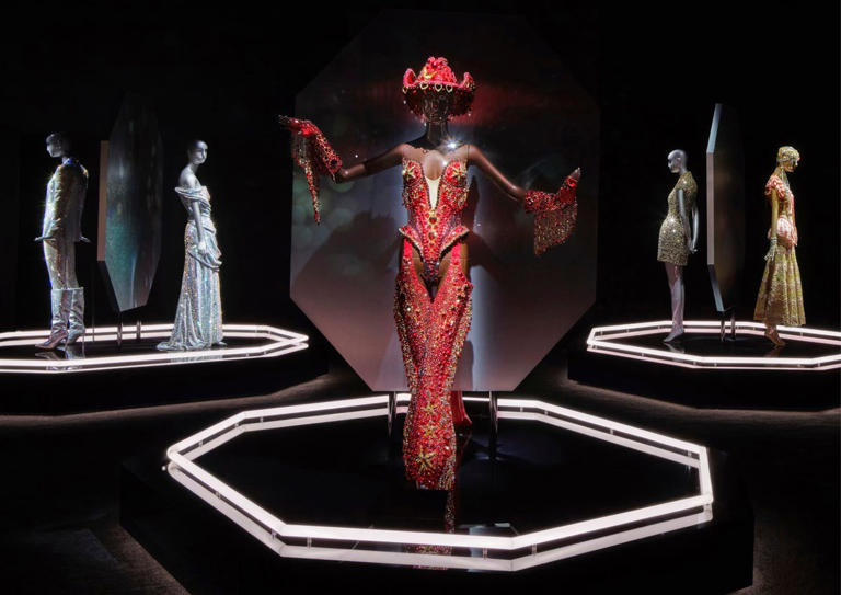 Swarovski Brings Together Marilyn Monroe's Crystal Dress, Cher's Bob ...