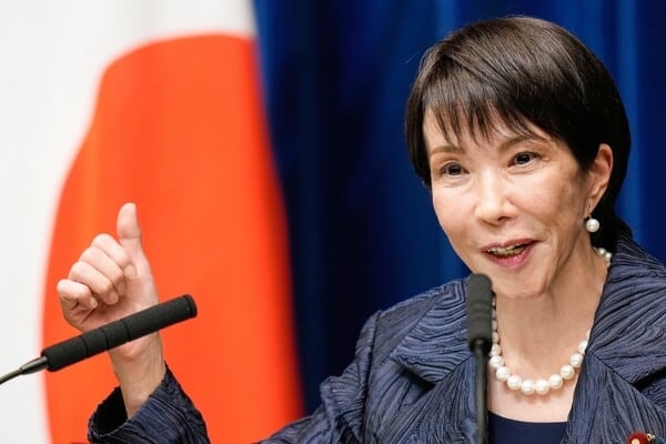 Prime Minister Takaichi navigates Sanaenomics' fiscal contradictions