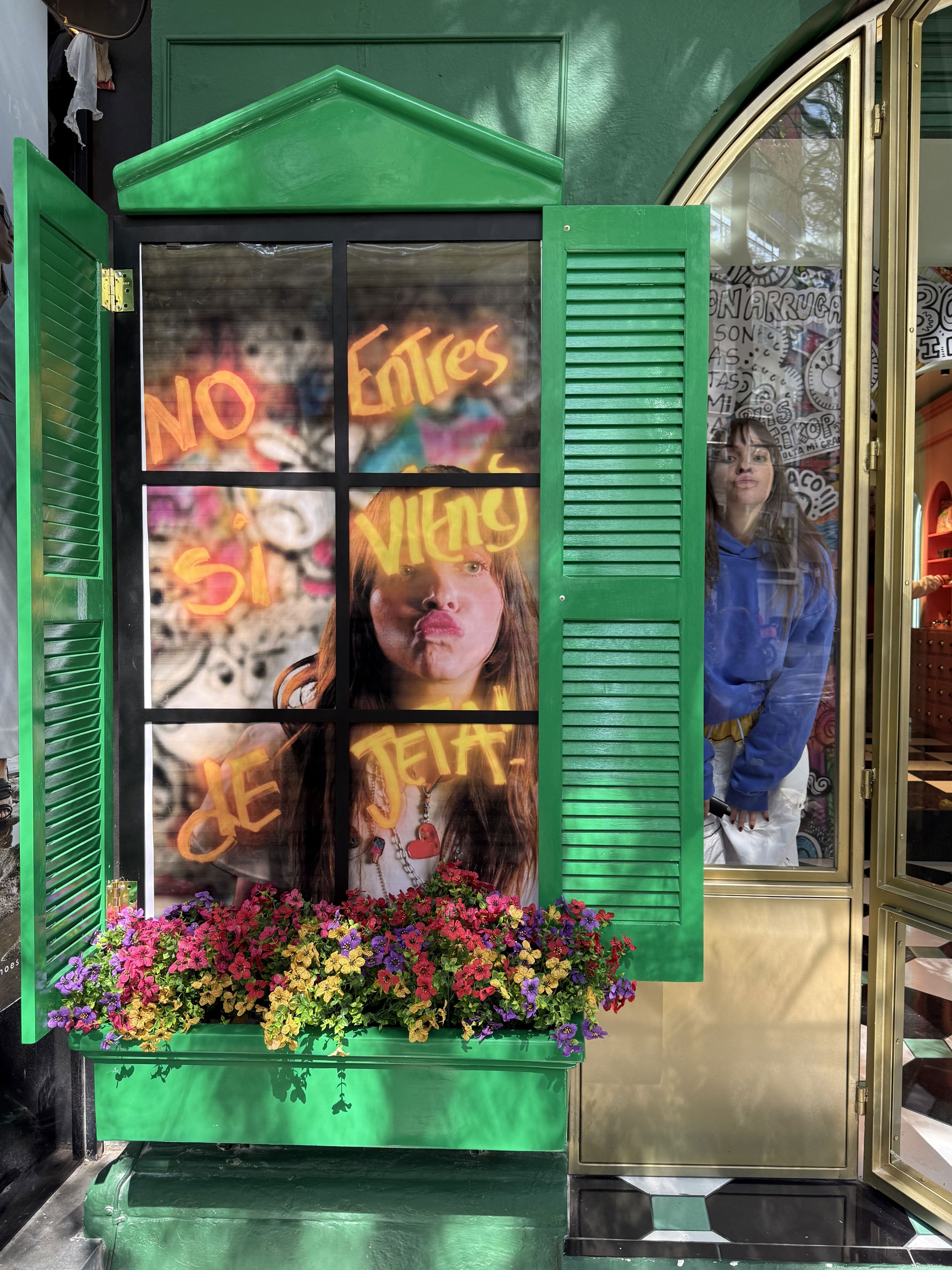 Distroller está de vuelta: Minnie West nos cuenta todo de su tienda ...