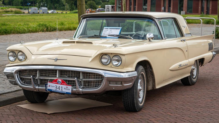 Can A Dealership Sell You A Car If It Doesn't Have A Title?