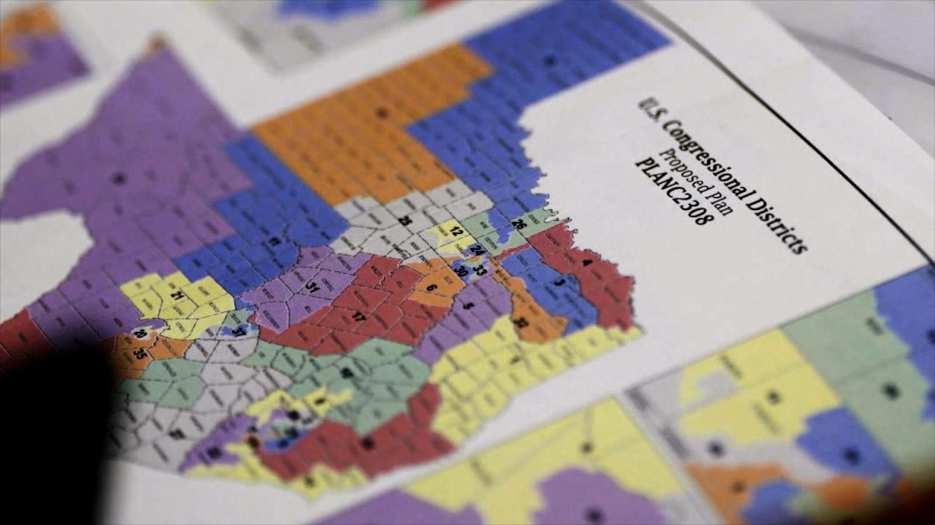 Federal judges block Texas from using new congressional map