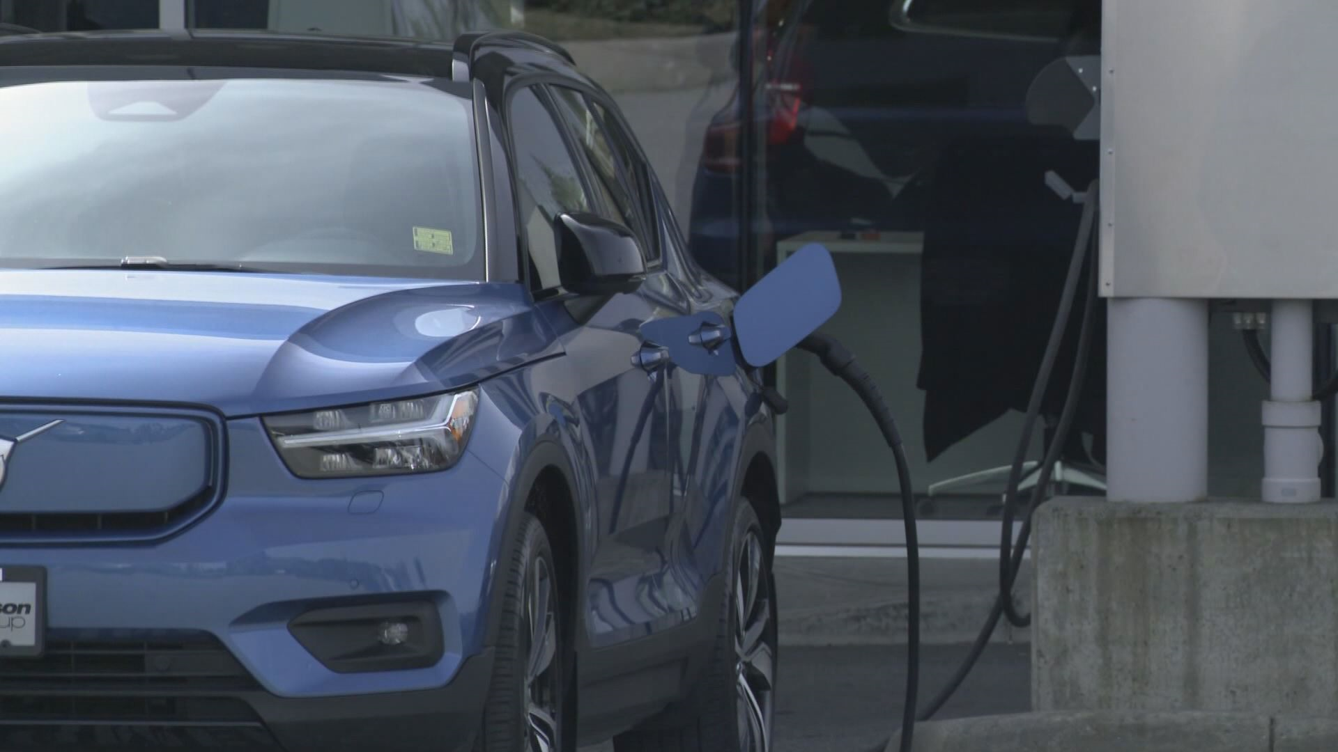 B.C. to scrap EV mandate