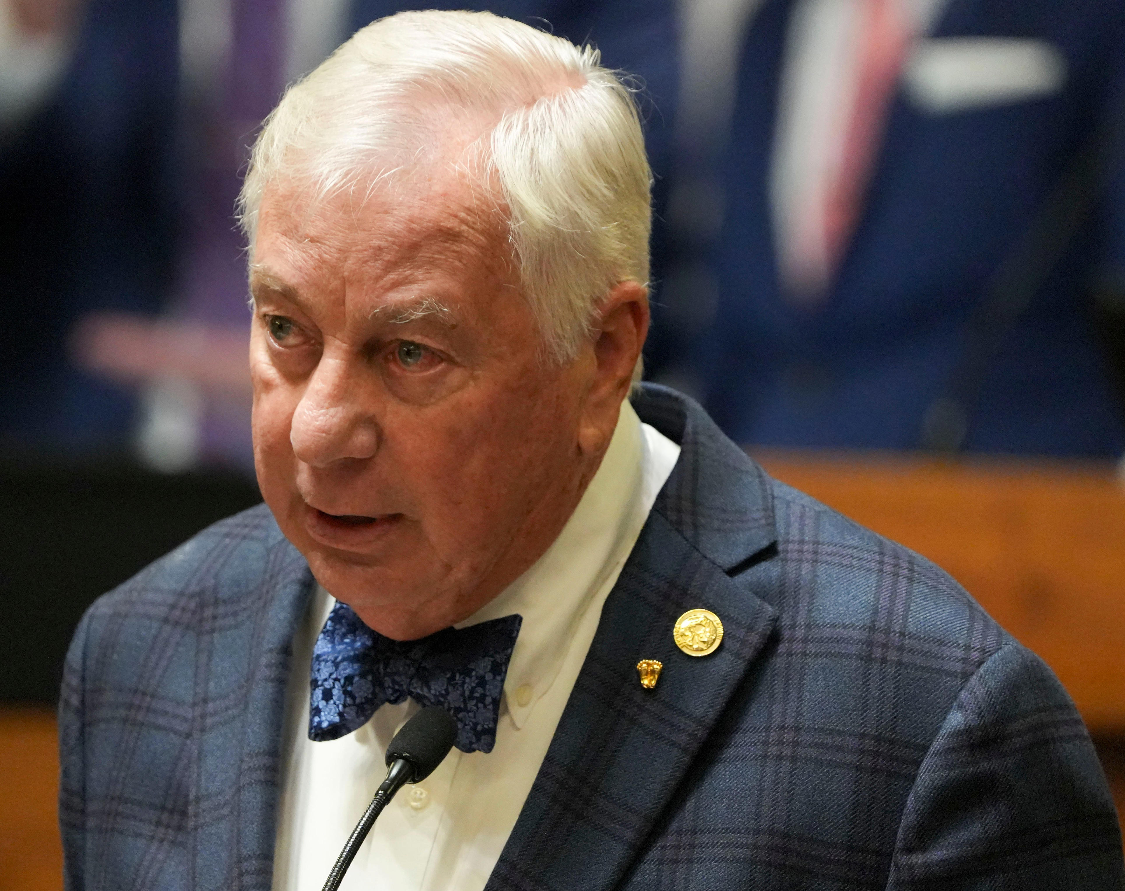 Tomes, Becker split as redistricting fails in the Indiana Senate