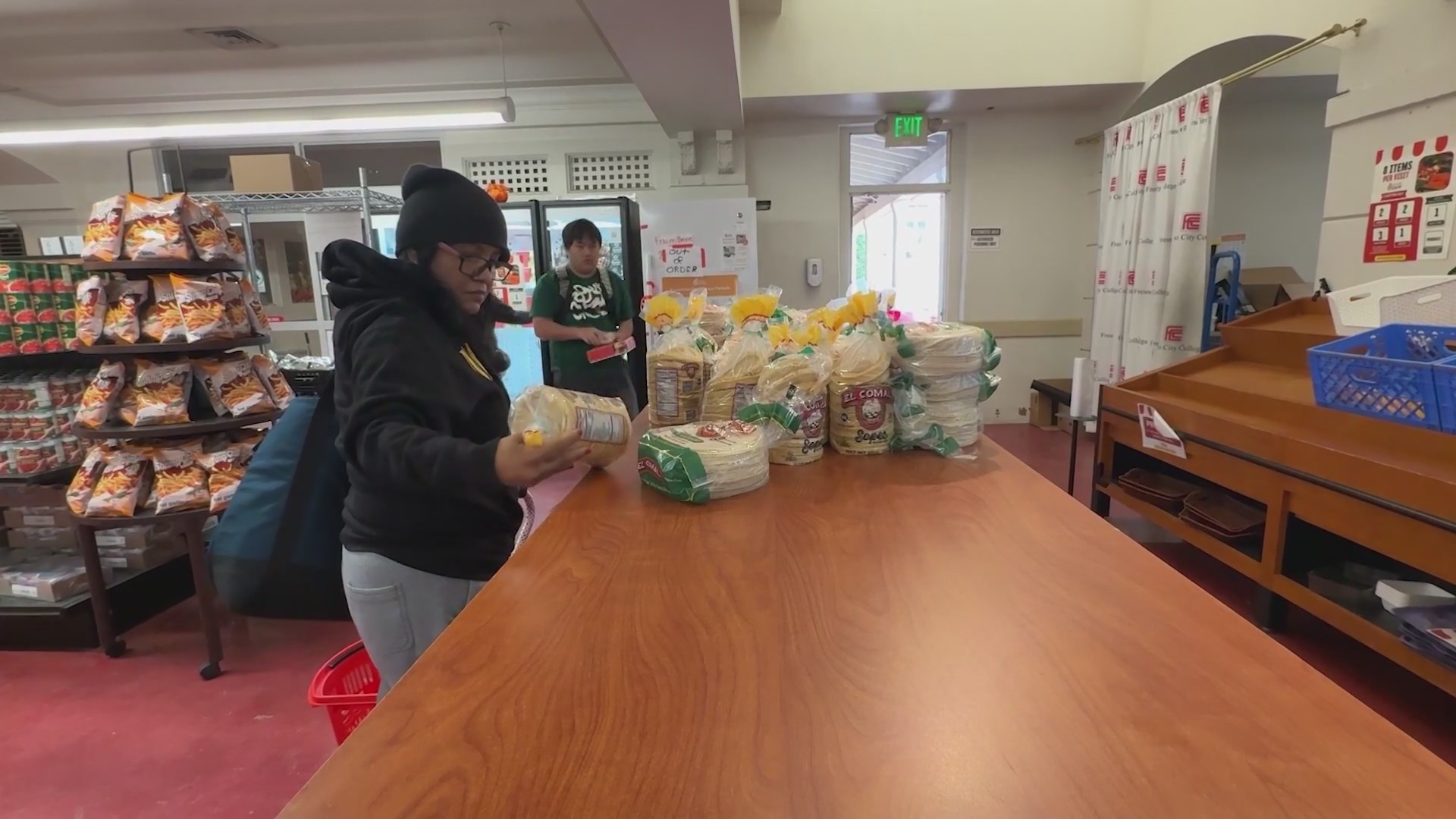 Fresno City College highlights services for students facing hunger and ...