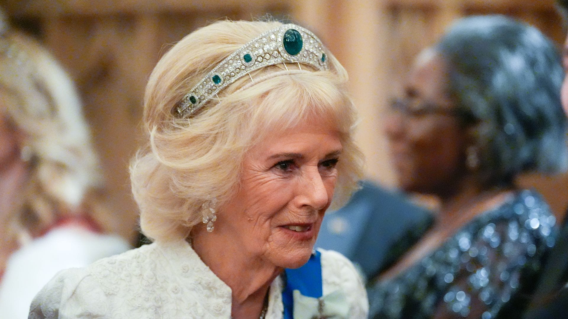 Tiara Corona De Princesa - Con Diamantes De Imitación, Peine Incluido - Para Novias, Cumpleaños, Cosplay