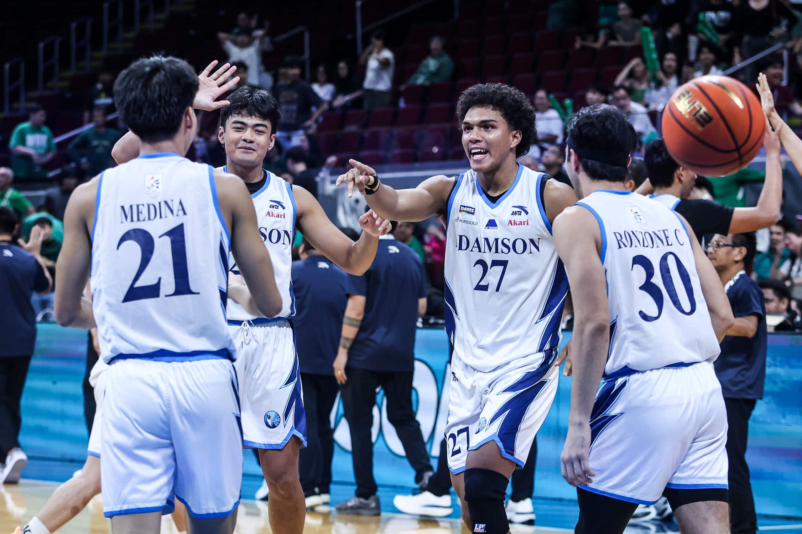 UAAP: Adamson escapes La Salle as Final Four race intensifies