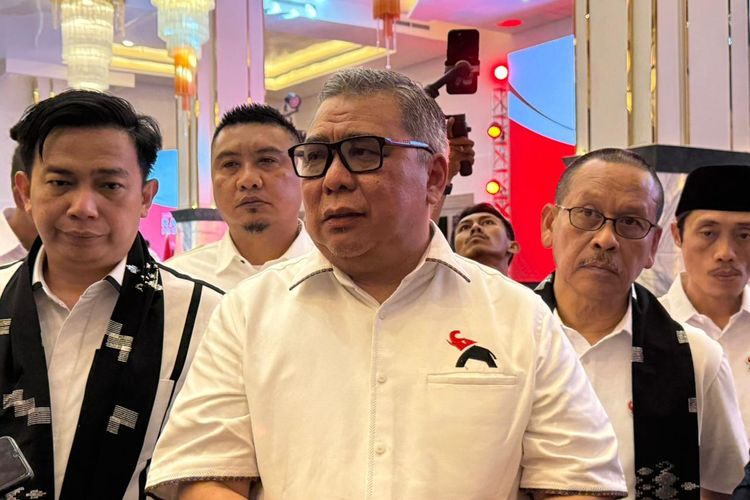 Ketua Harian PSI Ahmad Ali saat ditemui di Palu, Sulawesi Tengah, Rabu (19/11/2025).