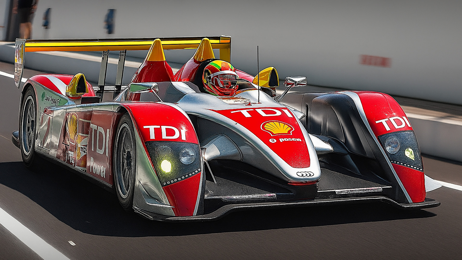 How Does the R10 TDI Really Sound?