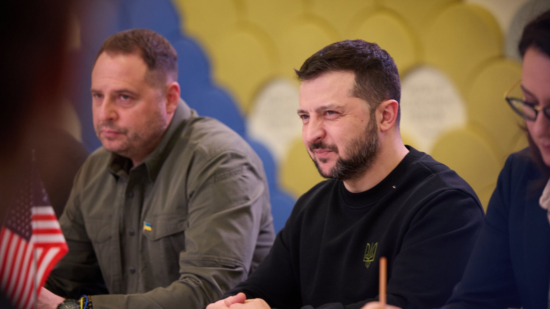 Korruptionsskandal in der Ukraine: Muss Selenskyj jetzt seinen engsten ...