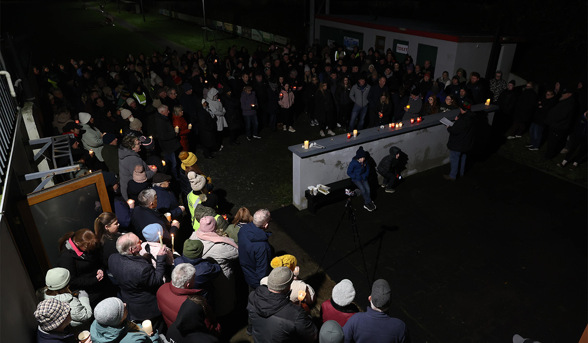 Hundreds gather at vigils to remember victims of Louth car crash