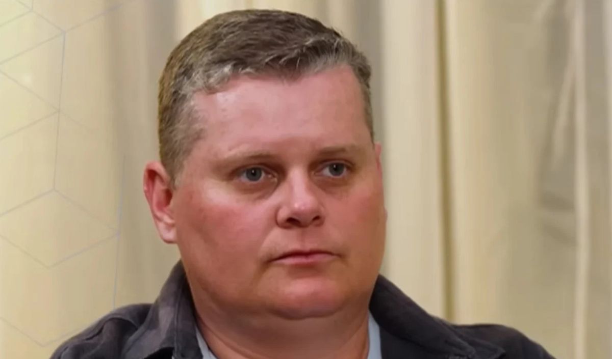 Ex de Suzane von Richthofen, Sandrão entra na Justiça contra Amazon Prime por conta de 'Tremembé' e cobra indenização de milhões