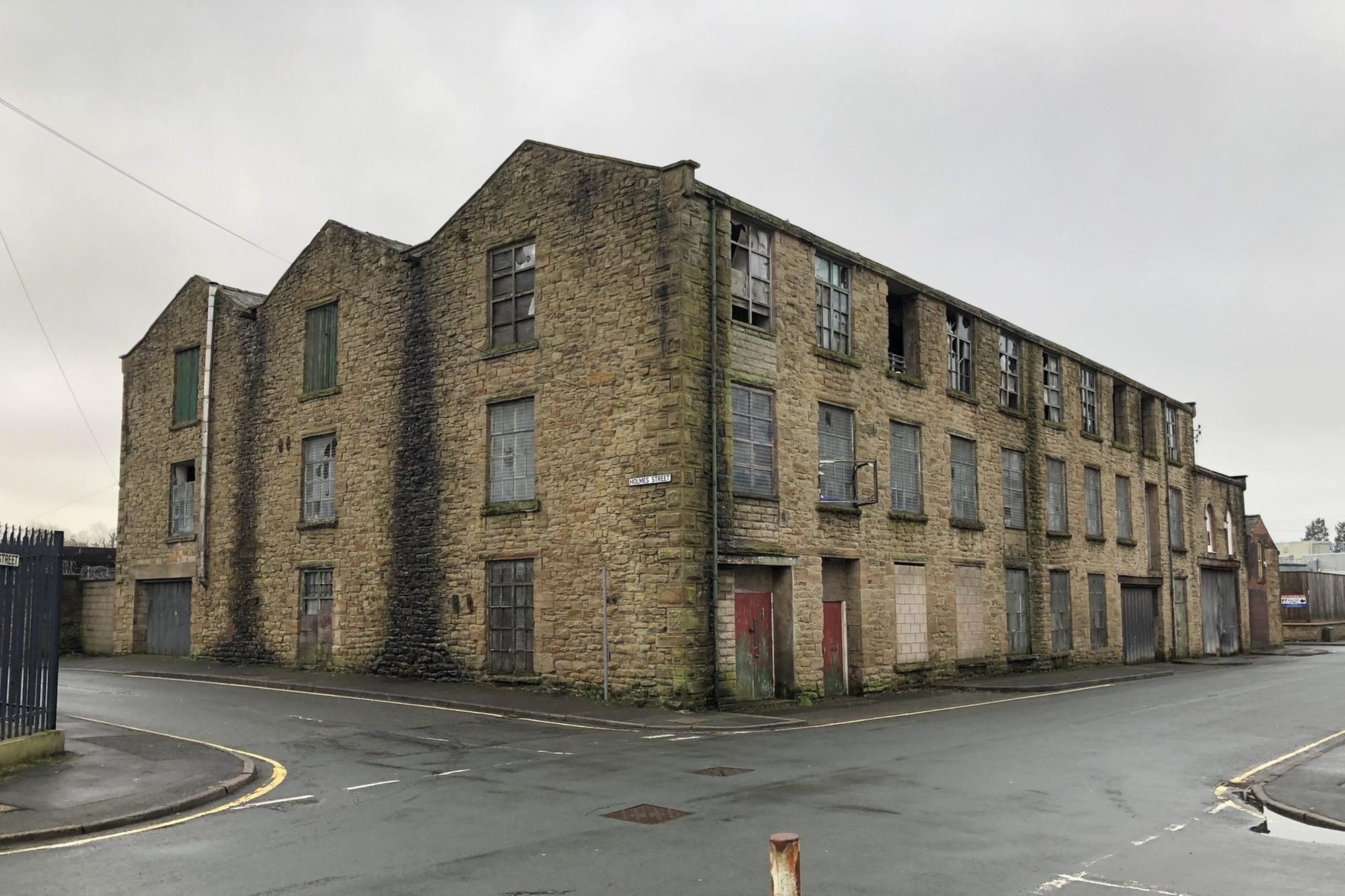 Historic Padiham mill to be auctioned with £150,000 guide price