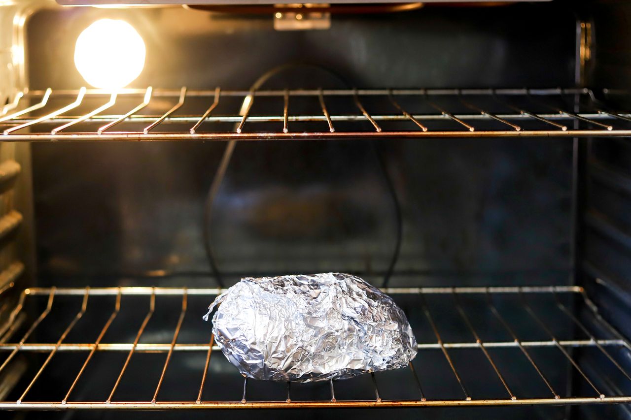 aluminum foil in oven