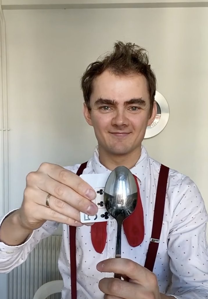 The secrets behind magician tricks