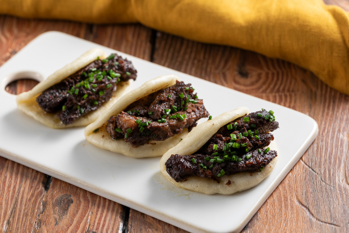 Steamed Bao with Wagyu Ribs