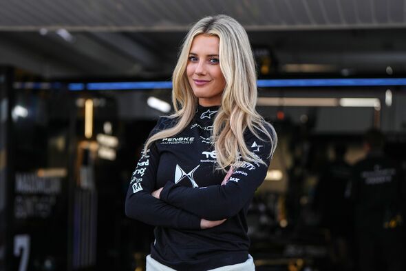 Meet Lamborghini racing driver and model Lindsay Brewer who started on ...