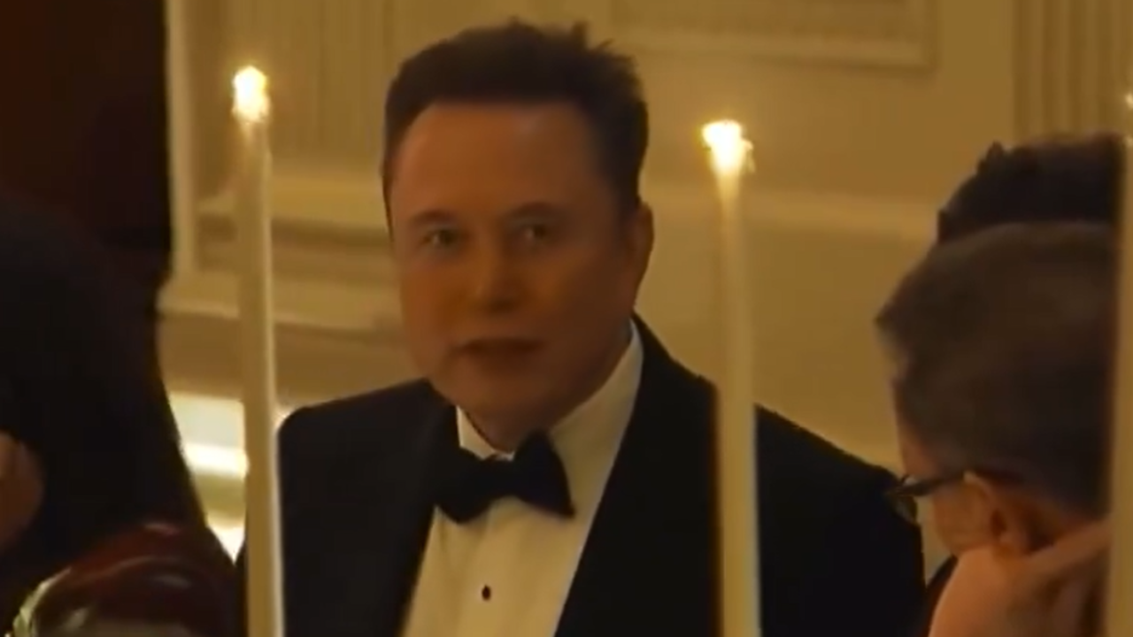 Row erupts over Elon Musk having dinner at White House: ‘Hanging out ...