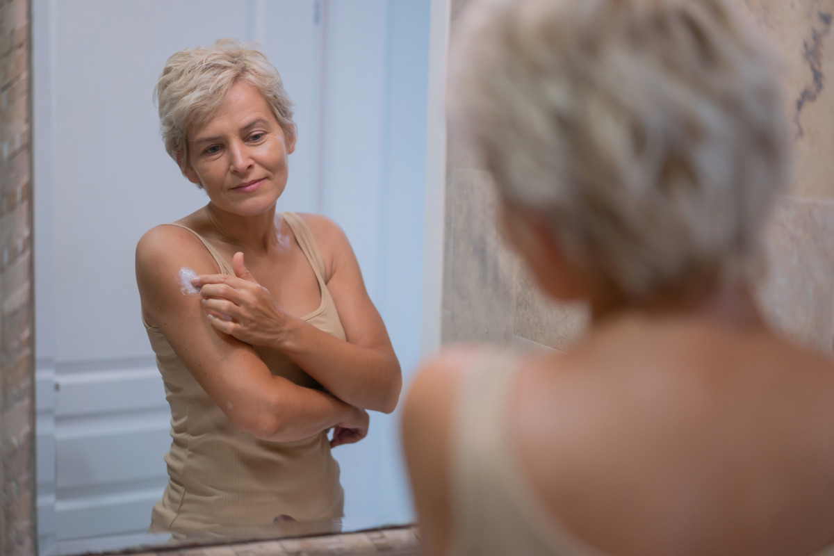 Dermatologists Say These Simple Fixes Can Make Crepey Skin Look Noticeably Smoother