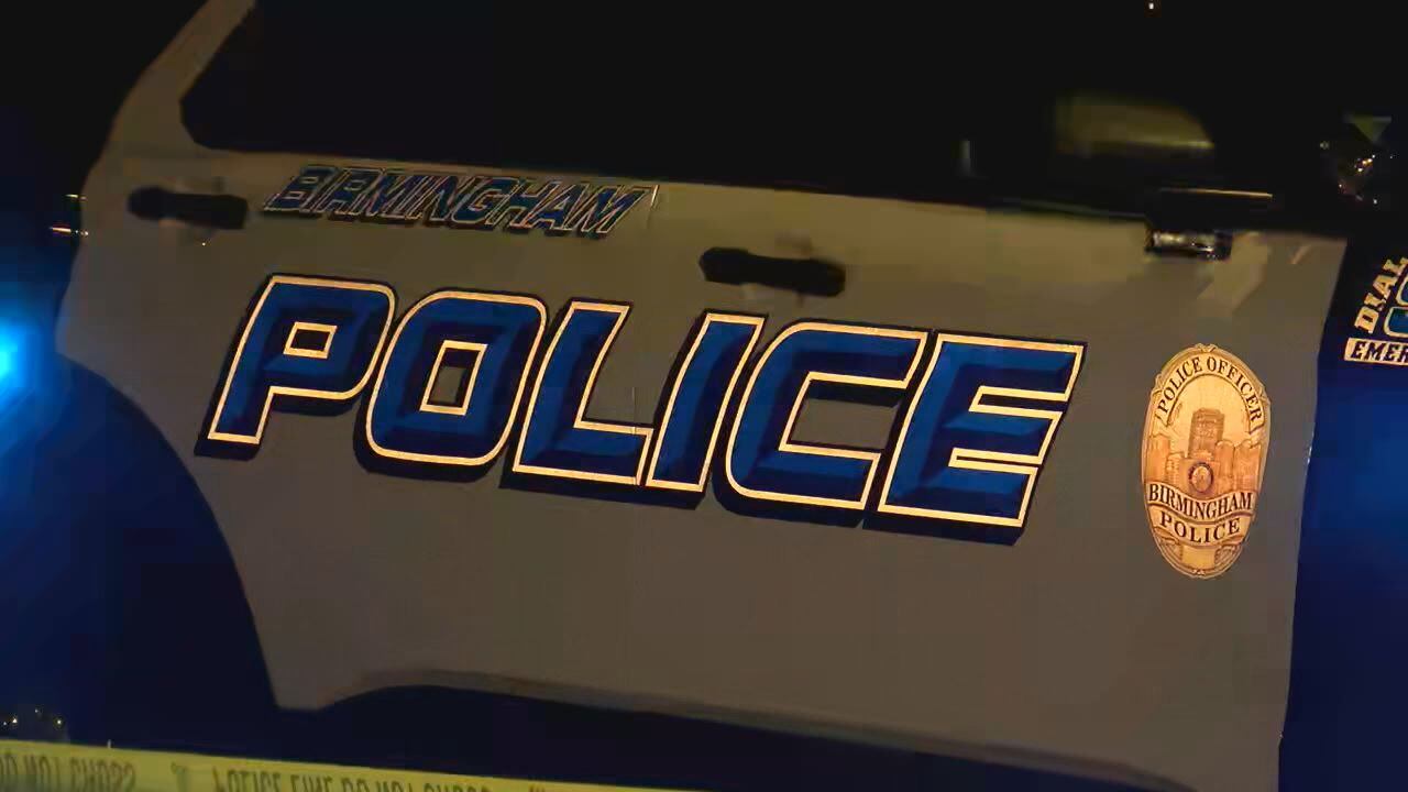 Man hit, killed on I-20 in Birmingham Wednesday morning