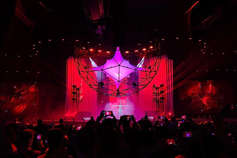 Still doubting Europe? Go to hell(sinki)