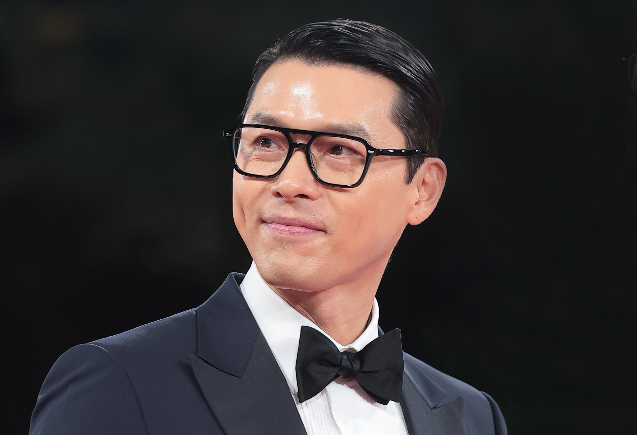 hyun-bin-son-ye-jin-make-blue-dragon-history-as-first-couple