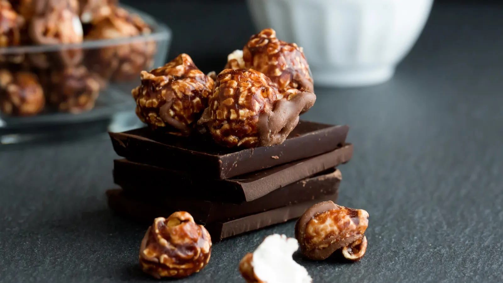 This popcorn topping trend skips M&M’s and Nutella for melted chocolate ...