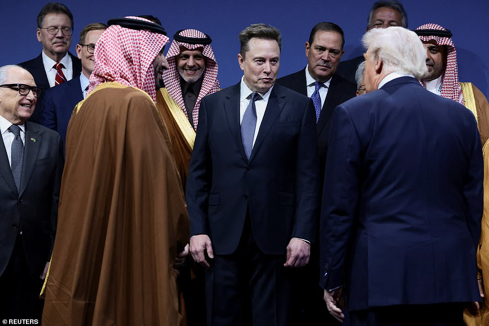 Trump extends olive branch to Musk during exclusive dinner