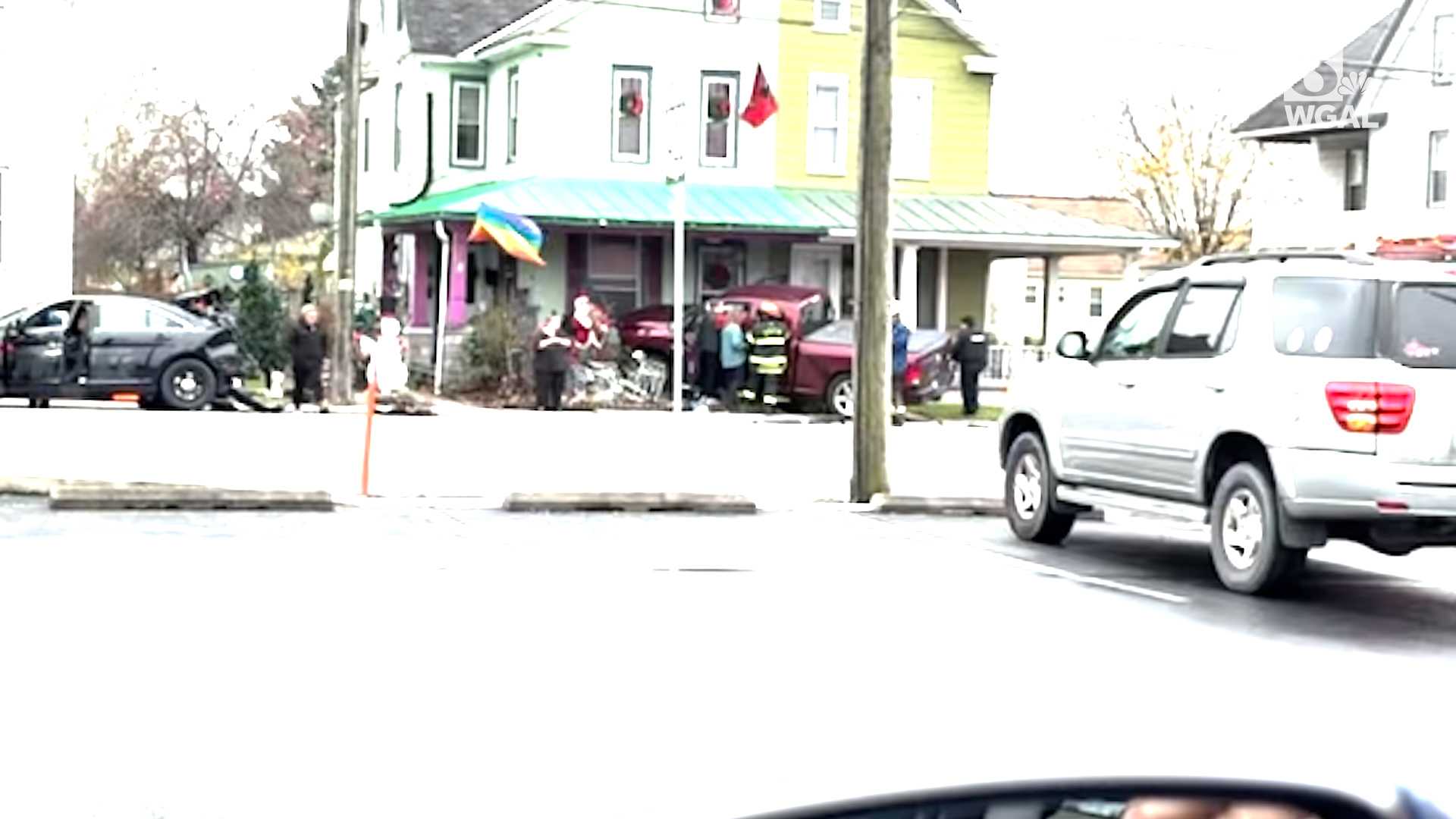 VIEWER VIDEO | Pickup truck crashes into home