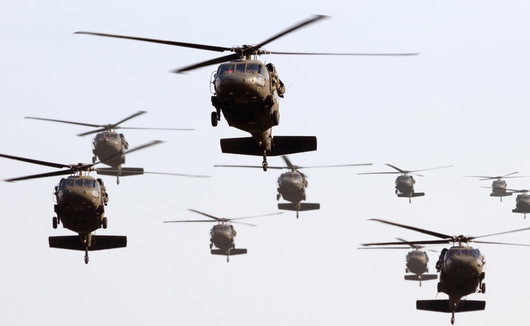 Las Fuerzas Armadas pretenden comprar 10 helicópteros multipropósito ...