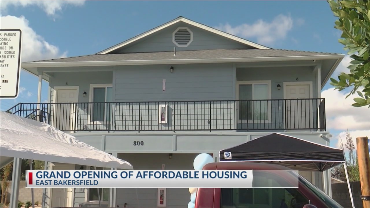Affordable Rooftop Living In Bakersfield Suburbs photo