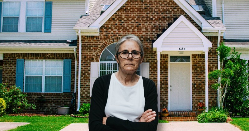 'I pay rent, so I own this house': Entitled tenant falsely assumes she ...