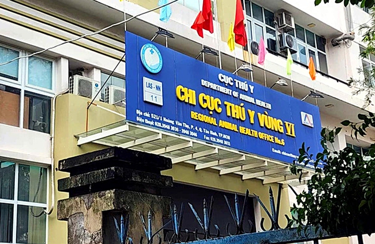 Truy tố cựu lãnh đạo Chi cục Thú y vùng VI tiếp tay buôn lậu