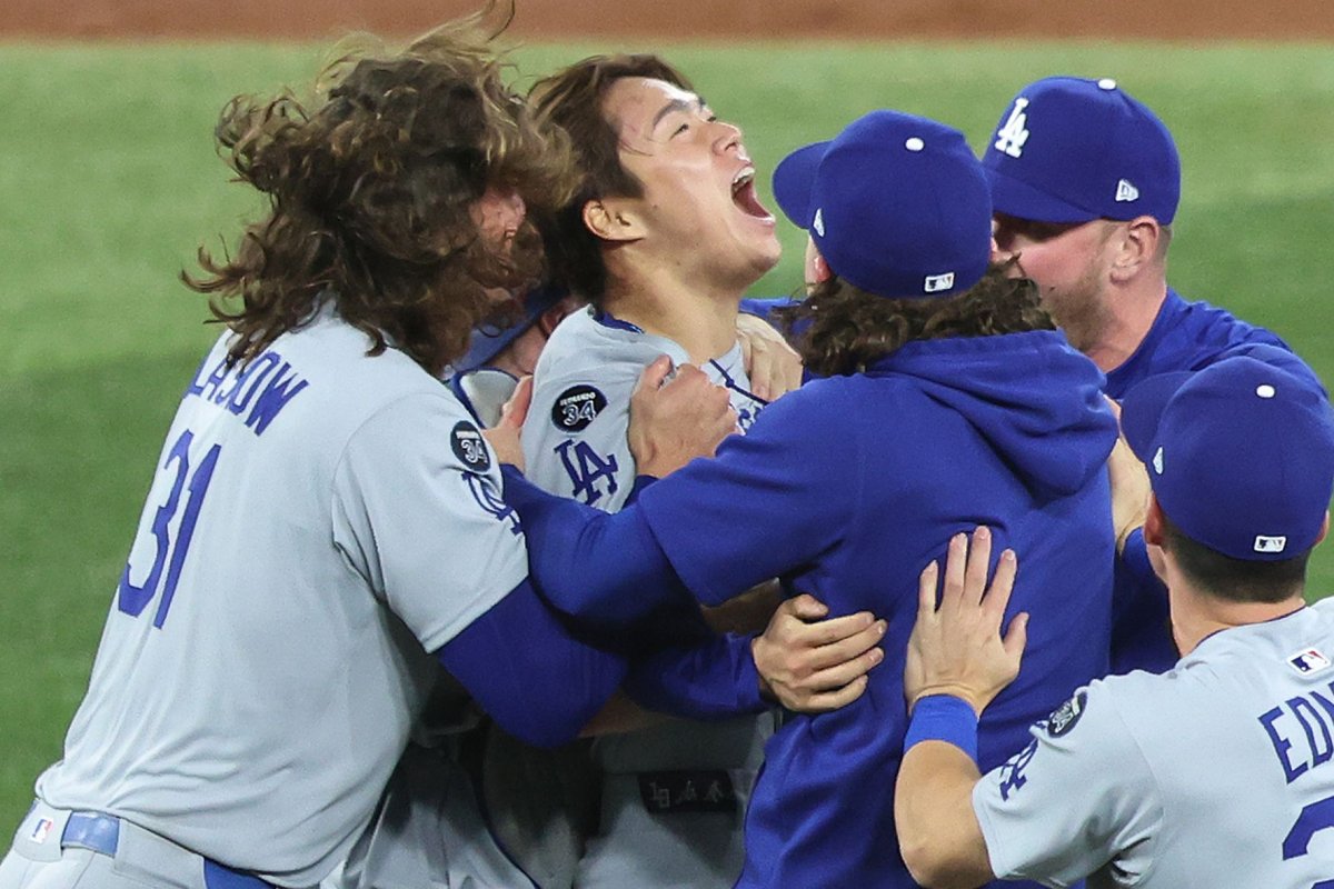 ESPN, NBC, Netflix secure 3-year deals to air Major League Baseball games