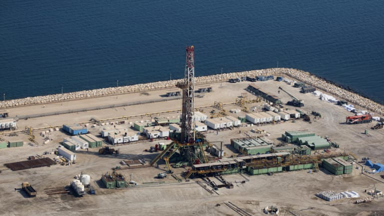 Pakistan to build artificial drilling island after Trump’s oil reserves claim: Report