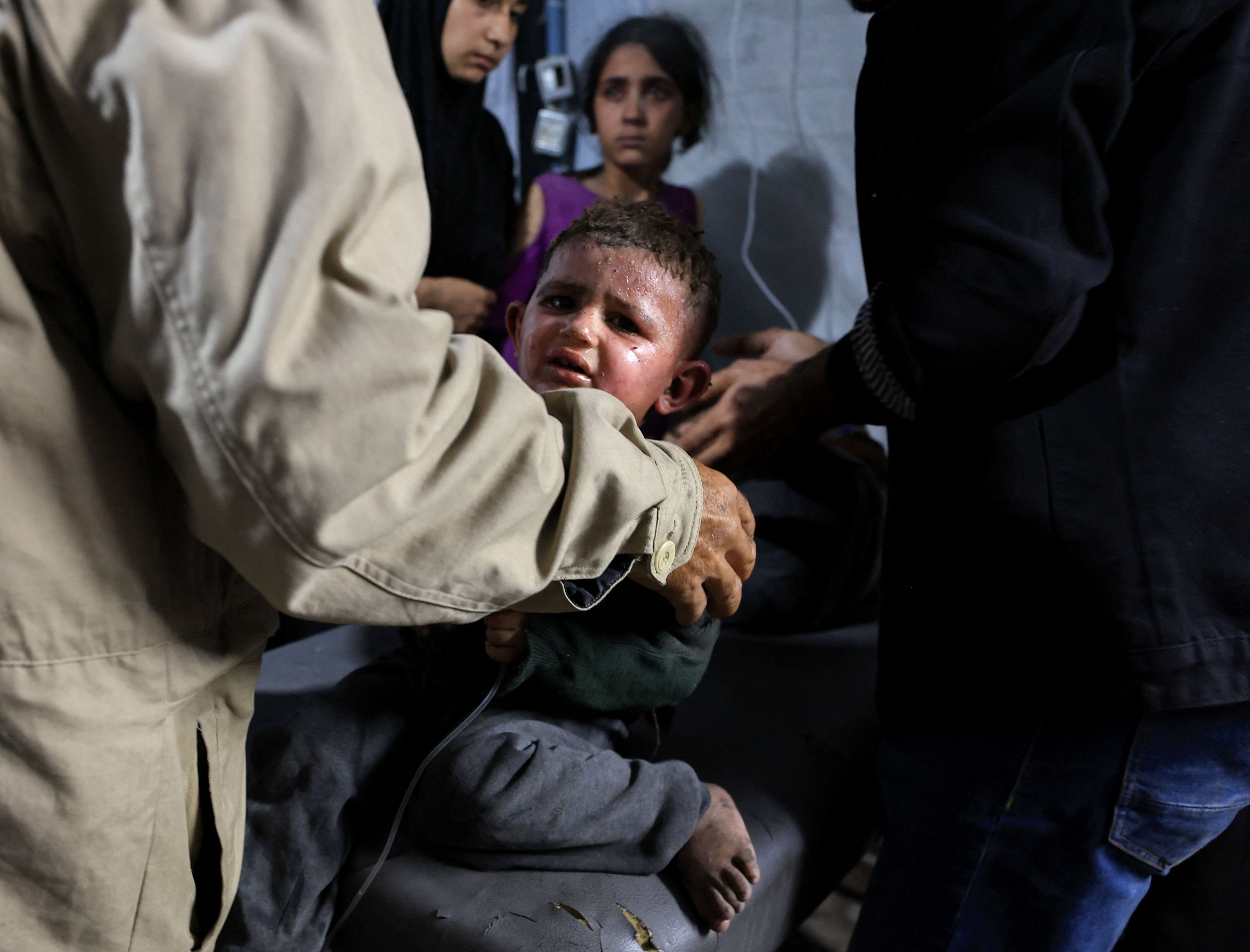 Israeli strikes kill at least 32 people in Gaza despite ceasefire
