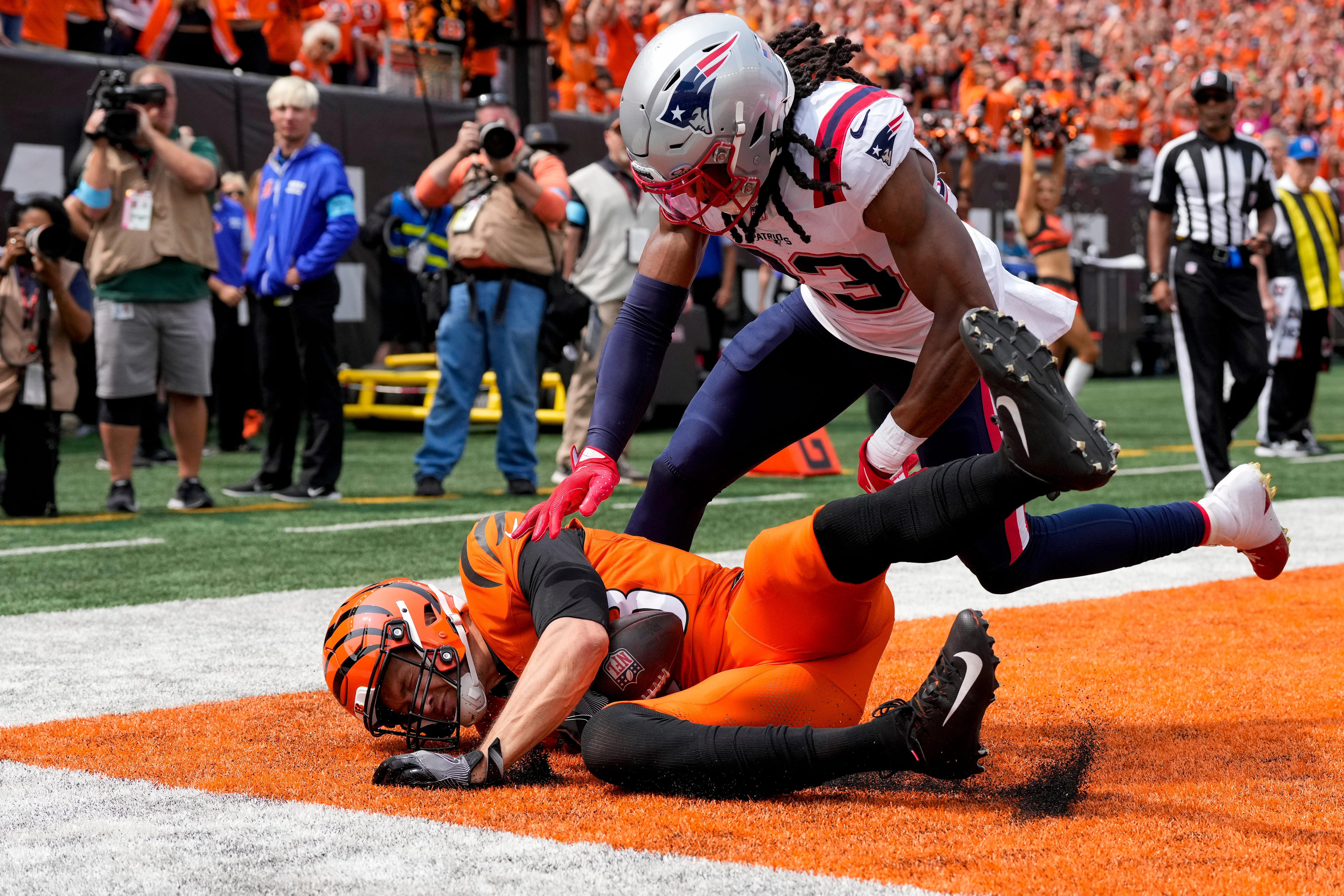 Mike Vrabel Drake Maye lead Pats vs Bengals which lost in 2024 to