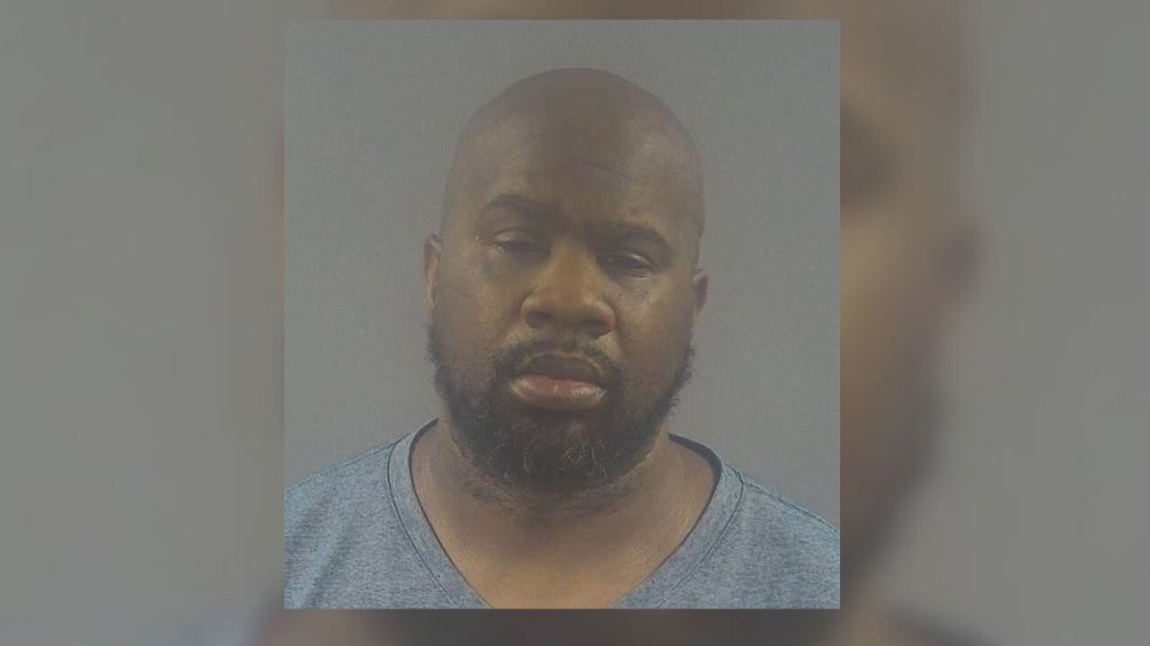 Bowling Green man arrested amid check fraud investigation