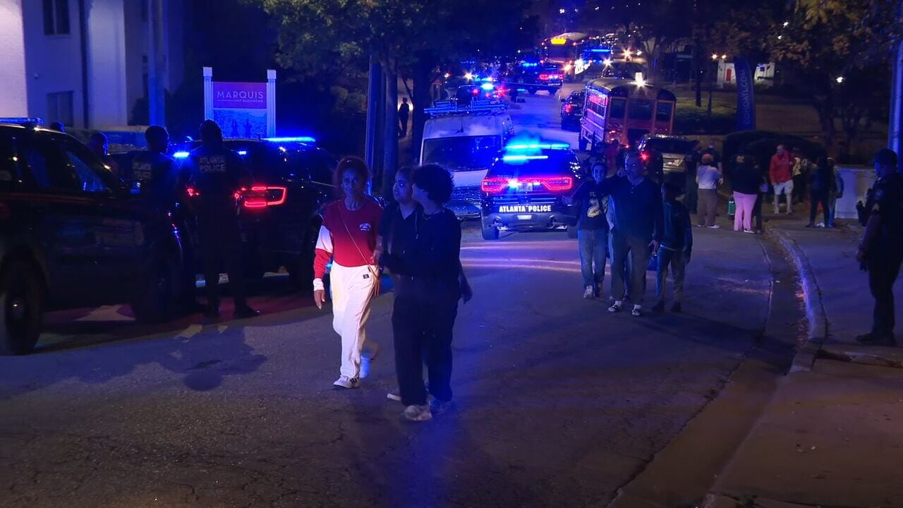 Bus ride home turns into chaos for middle school kids who say driver ...