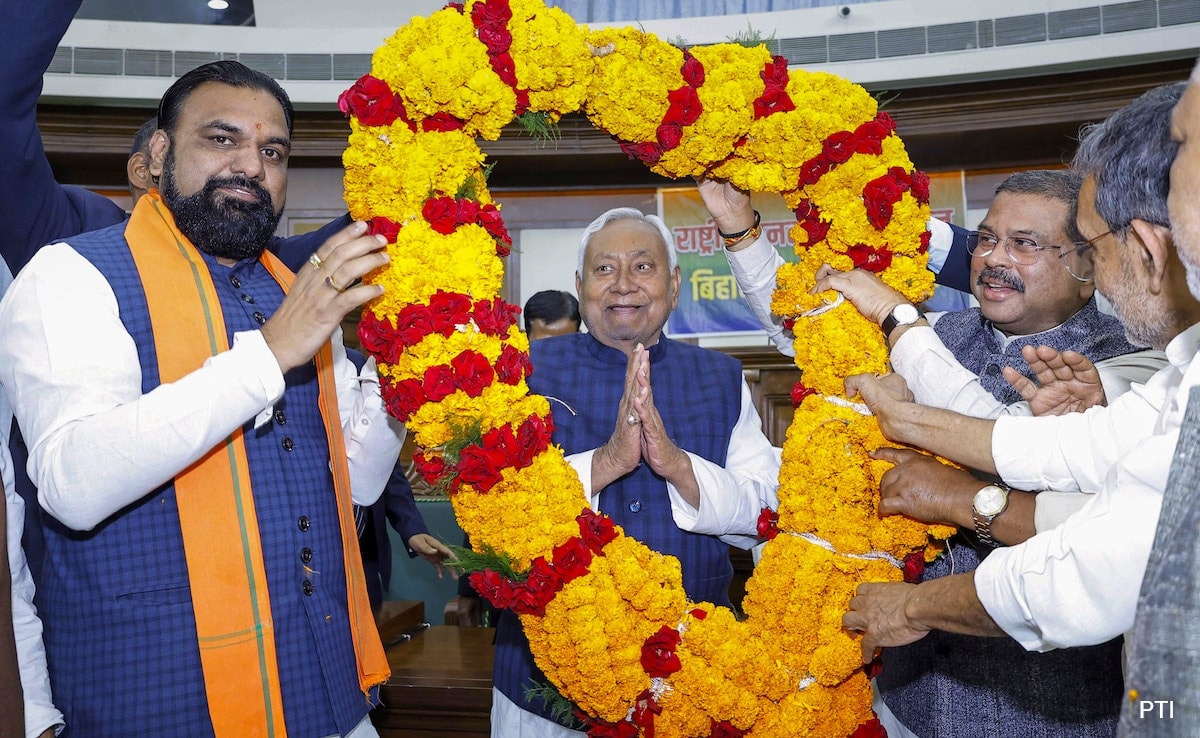 Nitish Kumar Swearing In Ceremony LIVE Updates: Nitish Kumar To Take Oath As Bihar Chief Minister Today