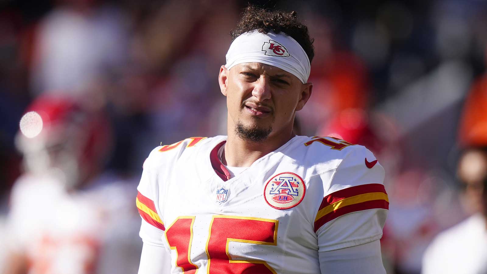 Chiefs insider notes Patrick Mahomes injury concern after beating Colts ...