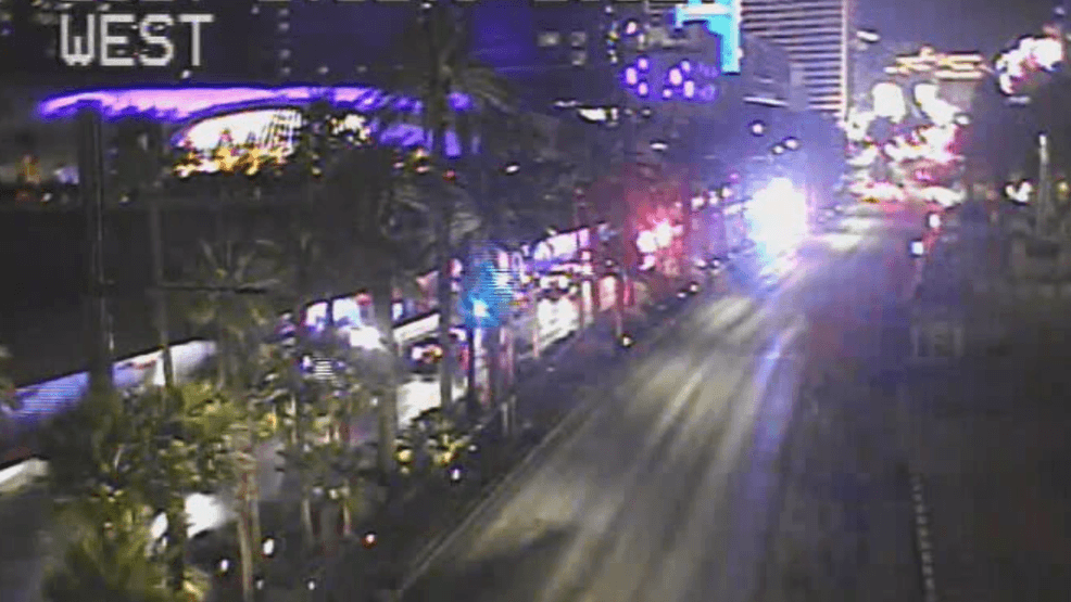 Police safely detain man with replica guns on Las Vegas Strip